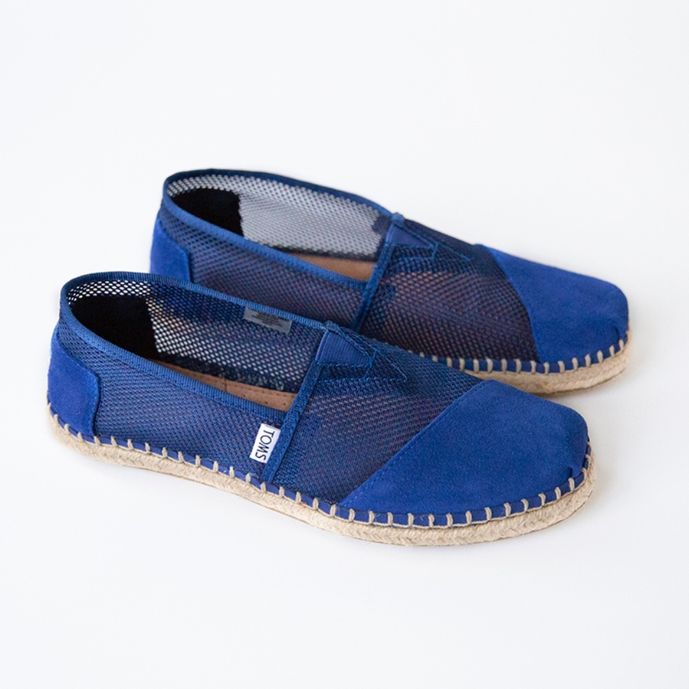 NWT ♡ TOMS Shoes, W9.5, Blue, Hemp Sole, ON SALE! - Picture 2 of 7